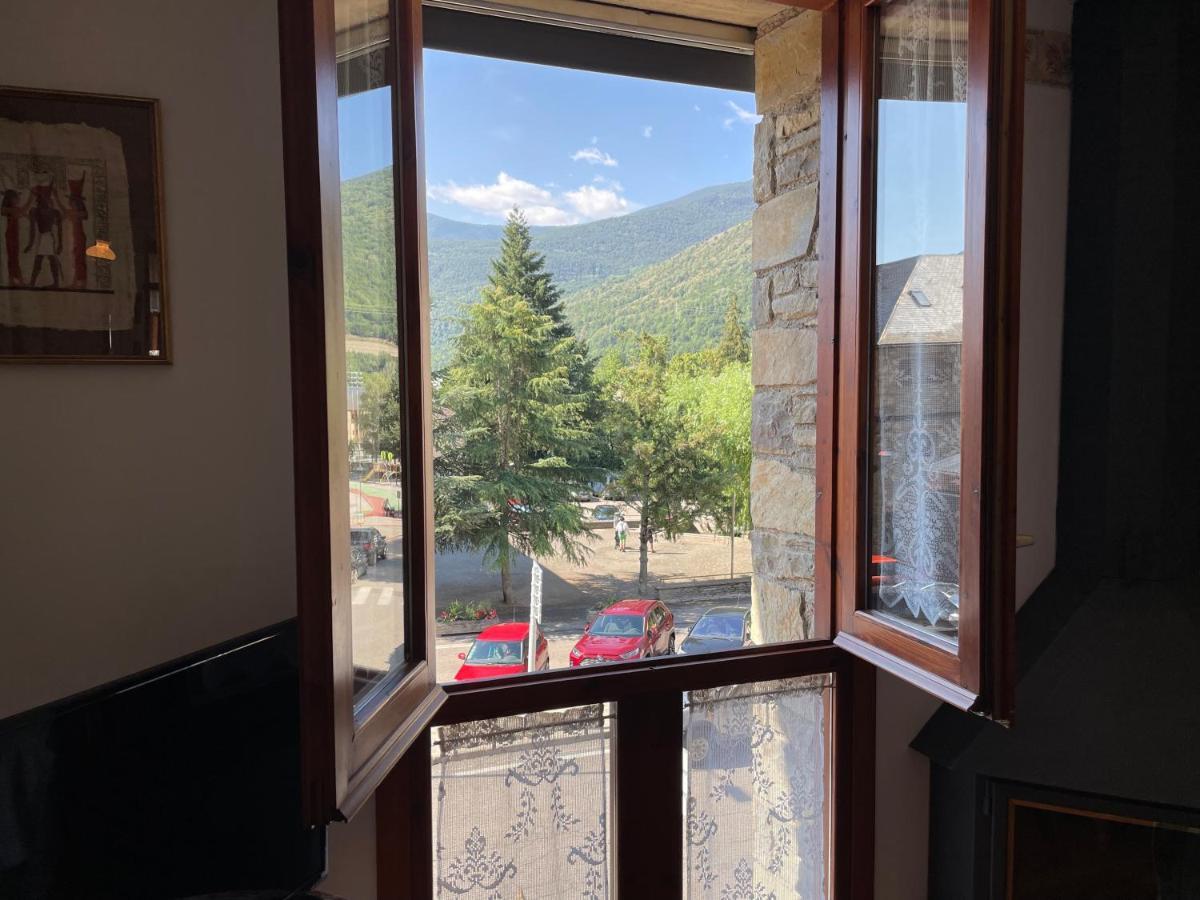 Apartaments Pirinenc Esterri d'Àneu Exteriér fotografie